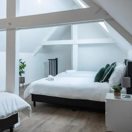 Xl 2br Near And Supermarket * Tilburg