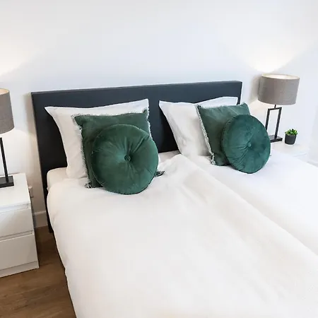 Lägenhet Xl 2br Near And Supermarket *