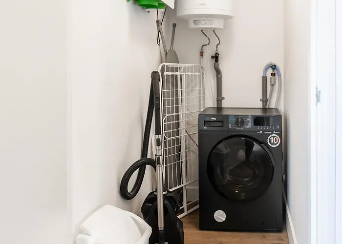 Xl 2br Near And Supermarket Tilburg