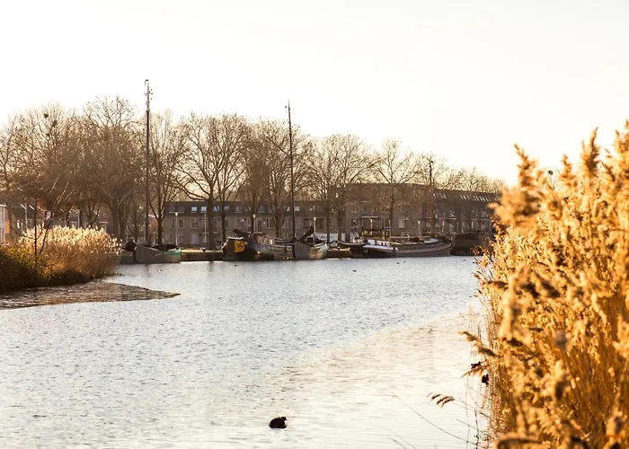 Xl 2br Near And Supermarket Tilburg