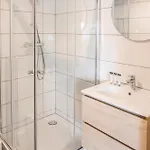 Xl 2br Near And Supermarket * 提耳堡